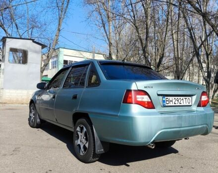 Зеленый Дэу Нексия, объемом двигателя 1.5 л и пробегом 250 тыс. км за 2600 $, фото 1 на Automoto.ua
