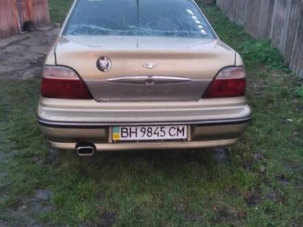 Оранжевый Дэу Нексия, объемом двигателя 1.5 л и пробегом 187 тыс. км за 1800 $, фото 1 на Automoto.ua