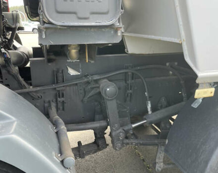 Красный Дэу Новус, объемом двигателя 11.05 л и пробегом 3 тыс. км за 125000 $, фото 9 на Automoto.ua