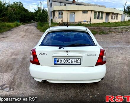Белый Дэу Нубира, объемом двигателя 1.6 л и пробегом 200 тыс. км за 1850 $, фото 2 на Automoto.ua