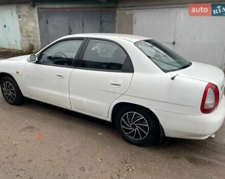 Белый Дэу Нубира, объемом двигателя 1.6 л и пробегом 250 тыс. км за 1500 $, фото 4 на Automoto.ua