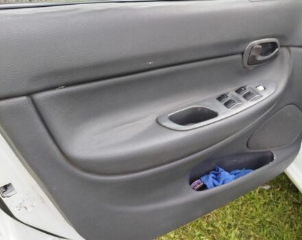 Дэу Нубира 1998 в Камень-Каширский на Automoto.ua Белый Дэу Нубира, объемом двигателя 1.6 л и пробегом 270 тыс. км за 1230 $, фото 12 на Automoto.ua