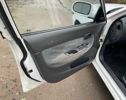 Білий Деу Нубіра, об'ємом двигуна 1.6 л та пробігом 250 тис. км за 1500 $, фото 15 на Automoto.ua