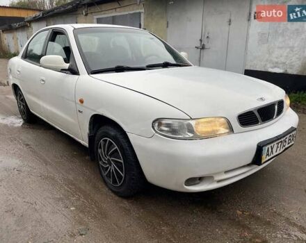 Белый Дэу Нубира, объемом двигателя 1.6 л и пробегом 250 тыс. км за 1500 $, фото 5 на Automoto.ua