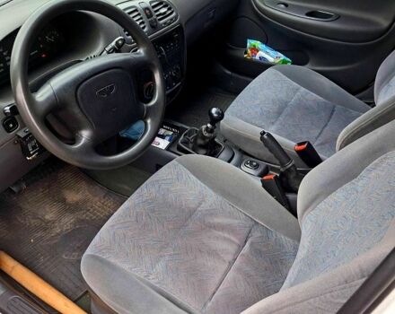 Білий Деу Нубіра, об'ємом двигуна 1.6 л та пробігом 171 тис. км за 2500 $, фото 7 на Automoto.ua