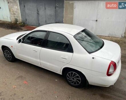 Белый Дэу Нубира, объемом двигателя 1.6 л и пробегом 250 тыс. км за 1500 $, фото 8 на Automoto.ua