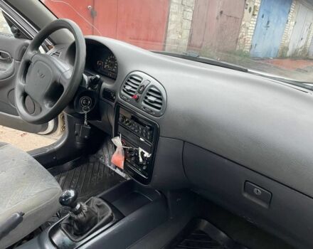 Білий Деу Нубіра, об'ємом двигуна 1.6 л та пробігом 250 тис. км за 1500 $, фото 13 на Automoto.ua