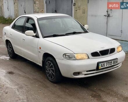 Белый Дэу Нубира, объемом двигателя 1.6 л и пробегом 250 тыс. км за 1500 $, фото 7 на Automoto.ua