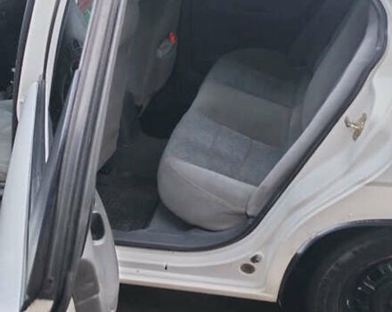 Білий Деу Нубіра, об'ємом двигуна 1.6 л та пробігом 349 тис. км за 2200 $, фото 3 на Automoto.ua