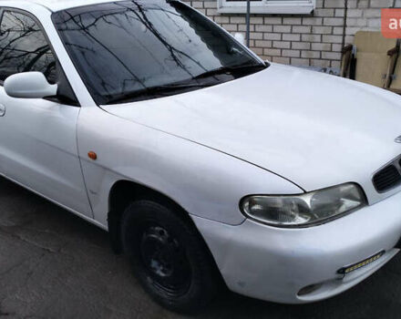 Білий Деу Нубіра, об'ємом двигуна 1.6 л та пробігом 349 тис. км за 2200 $, фото 4 на Automoto.ua