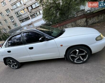 Белый Дэу Нубира, объемом двигателя 1.6 л и пробегом 373 тыс. км за 2100 $, фото 48 на Automoto.ua