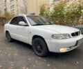 Белый Дэу Нубира, объемом двигателя 1.6 л и пробегом 271 тыс. км за 2300 $, фото 4 на Automoto.ua