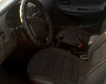 Белый Дэу Нубира, объемом двигателя 1.6 л и пробегом 365 тыс. км за 1800 $, фото 2 на Automoto.ua