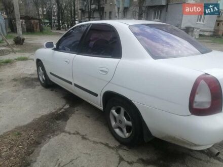 Дэу Нубира 1998 в Запорожье на Automoto.ua Белый Дэу Нубира, объемом двигателя 0 л и пробегом 300 тыс. км за 2100 $, фото 1 на Automoto.ua