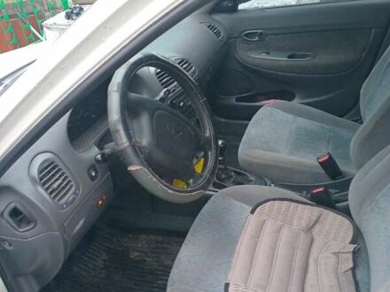 Білий Деу Нубіра, об'ємом двигуна 1.6 л та пробігом 250 тис. км за 1600 $, фото 1 на Automoto.ua