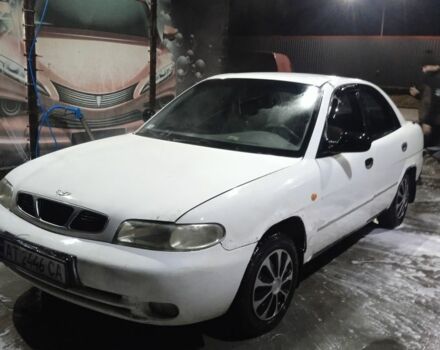 Белый Дэу Нубира, объемом двигателя 1.6 л и пробегом 235 тыс. км за 650 $, фото 1 на Automoto.ua