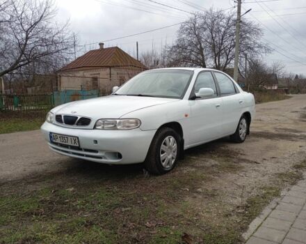 Белый Дэу Нубира, объемом двигателя 1.6 л и пробегом 650 тыс. км за 1780 $, фото 1 на Automoto.ua