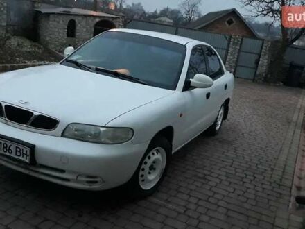 Дэу Нубира 1998 в Тернополе на Automoto.ua Белый Дэу Нубира, объемом двигателя 1.6 л и пробегом 180 тыс. км за 1900 $, фото 1 на Automoto.ua