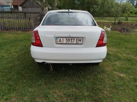 Деу Нубіра 1998 у Камінь-Каширський на Automoto.ua Білий Деу Нубіра, об'ємом двигуна 1.6 л та пробігом 270 тис. км за 1230 $, фото 1 на Automoto.ua