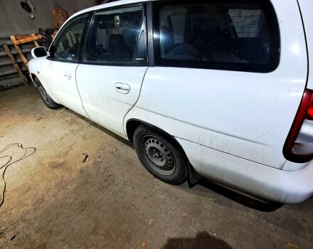 Белый Дэу Нубира, объемом двигателя 2 л и пробегом 268 тыс. км за 2500 $, фото 1 на Automoto.ua