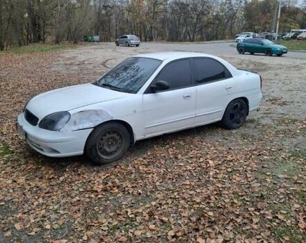 Белый Дэу Нубира, объемом двигателя 2 л и пробегом 200 тыс. км за 1400 $, фото 1 на Automoto.ua