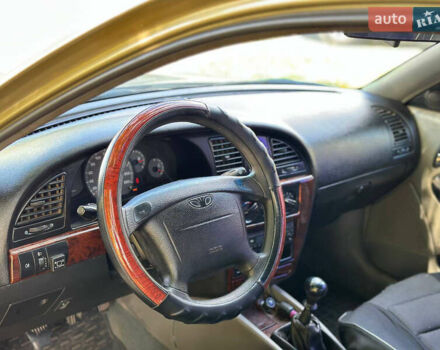 Бежевий Деу Нубіра, об'ємом двигуна 2 л та пробігом 220 тис. км за 2200 $, фото 6 на Automoto.ua