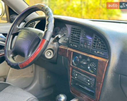 Бежевий Деу Нубіра, об'ємом двигуна 2 л та пробігом 220 тис. км за 2200 $, фото 11 на Automoto.ua