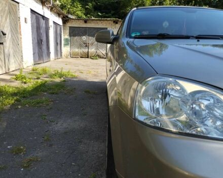Бежевий Деу Нубіра, об'ємом двигуна 1.8 л та пробігом 158 тис. км за 4700 $, фото 4 на Automoto.ua