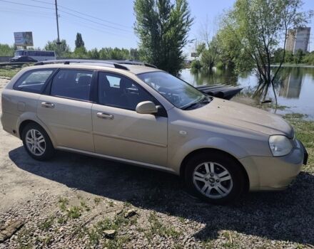 Бежевий Деу Нубіра, об'ємом двигуна 1.8 л та пробігом 395 тис. км за 205000 $, фото 2 на Automoto.ua