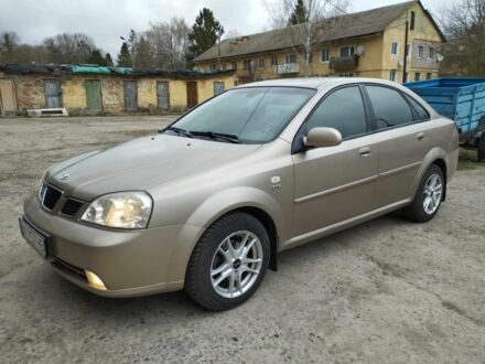 Деу Нубіра 2004 у Остоге на Automoto.ua Бежевий Деу Нубіра, об'ємом двигуна 1.8 л та пробігом 158 тис. км за 4700 $, фото 1 на Automoto.ua