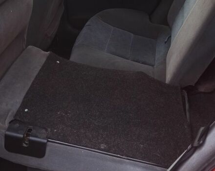 Деу Нубіра 1998 у Люботине на Automoto.ua Червоний Деу Нубіра, об'ємом двигуна 1.6 л та пробігом 225 тис. км за 1800 $, фото 8 на Automoto.ua