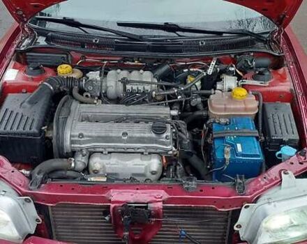 Червоний Деу Нубіра, об'ємом двигуна 1.6 л та пробігом 201 тис. км за 1650 $, фото 15 на Automoto.ua
