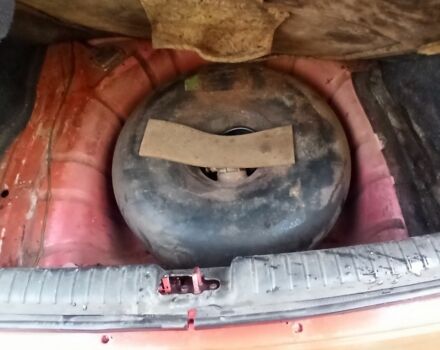 Деу Нубіра 1998 у Люботине на Automoto.ua Червоний Деу Нубіра, об'ємом двигуна 1.6 л та пробігом 225 тис. км за 1800 $, фото 14 на Automoto.ua