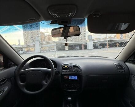 Красный Дэу Нубира, объемом двигателя 1.6 л и пробегом 234 тыс. км за 1650 $, фото 9 на Automoto.ua