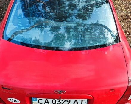 Червоний Деу Нубіра, об'ємом двигуна 1.6 л та пробігом 195 тис. км за 1700 $, фото 4 на Automoto.ua