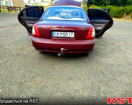 Красный Дэу Нубира, объемом двигателя 1.6 л и пробегом 220 тыс. км за 2500 $, фото 1 на Automoto.ua
