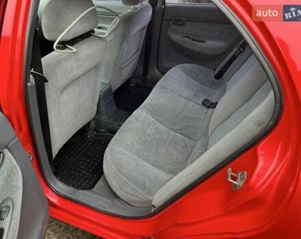 Червоний Деу Нубіра, об'ємом двигуна 1.6 л та пробігом 331 тис. км за 2350 $, фото 6 на Automoto.ua