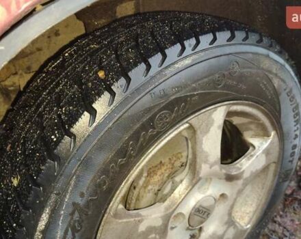 Червоний Деу Нубіра, об'ємом двигуна 1.6 л та пробігом 300 тис. км за 1200 $, фото 5 на Automoto.ua