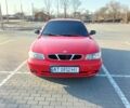 Красный Дэу Нубира, объемом двигателя 1.6 л и пробегом 294 тыс. км за 2000 $, фото 1 на Automoto.ua
