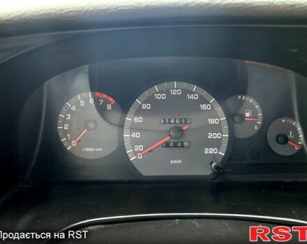 Красный Дэу Нубира, объемом двигателя 2 л и пробегом 314 тыс. км за 3000 $, фото 5 на Automoto.ua