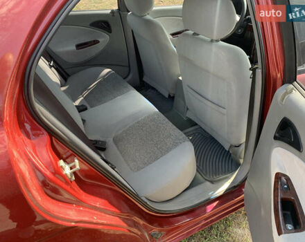 Красный Дэу Нубира, объемом двигателя 2 л и пробегом 314 тыс. км за 3000 $, фото 7 на Automoto.ua