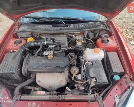 Красный Дэу Нубира, объемом двигателя 2 л и пробегом 300 тыс. км за 1499 $, фото 7 на Automoto.ua