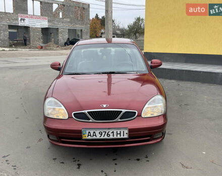 Красный Дэу Нубира, объемом двигателя 2 л и пробегом 150 тыс. км за 2450 $, фото 1 на Automoto.ua
