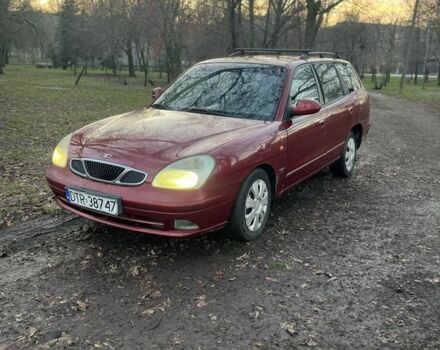 Красный Дэу Нубира, объемом двигателя 0 л и пробегом 250 тыс. км за 850 $, фото 1 на Automoto.ua