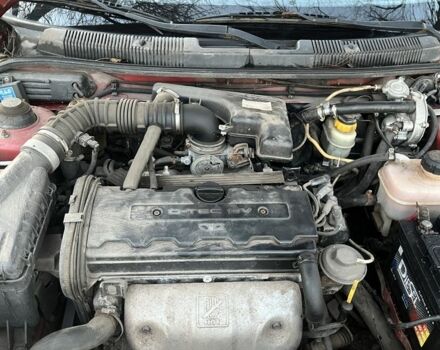 Красный Дэу Нубира, объемом двигателя 0 л и пробегом 250 тыс. км за 850 $, фото 7 на Automoto.ua