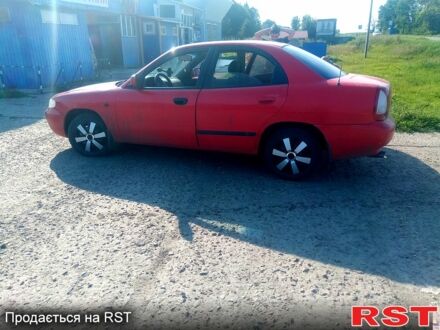 Деу Нубіра 1998 у Сумах на Automoto.ua Червоний Деу Нубіра, об'ємом двигуна 1.6 л та пробігом 0 тис. км за 2050 $, фото 1 на Automoto.ua