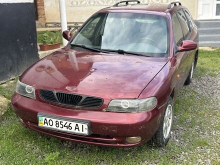 Дэу Нубира 1998 в Хусте на Automoto.ua Красный Дэу Нубира, объемом двигателя 0 л и пробегом 300 тыс. км за 1100 $, фото 1 на Automoto.ua