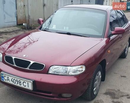 Красный Дэу Нубира, объемом двигателя 1.6 л и пробегом 275 тыс. км за 3700 $, фото 1 на Automoto.ua