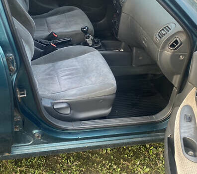 Деу Нубіра, об'ємом двигуна 1.6 л та пробігом 395 тис. км за 1350 $, фото 5 на Automoto.ua