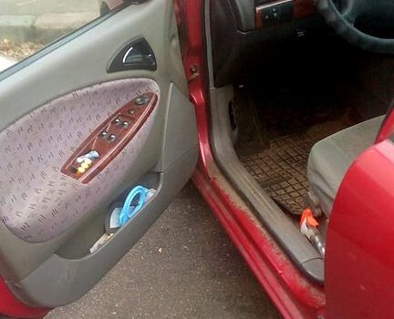 Дэу Нубира, объемом двигателя 20 л и пробегом 350 тыс. км за 2800 $, фото 7 на Automoto.ua